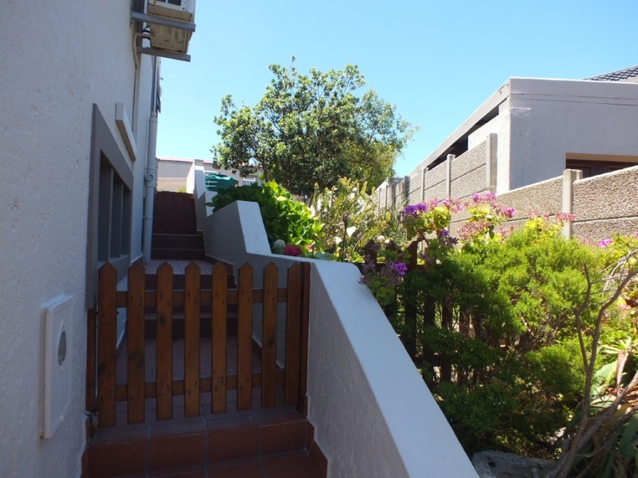 4 Bedroom Property for Sale in Dana Bay Western Cape